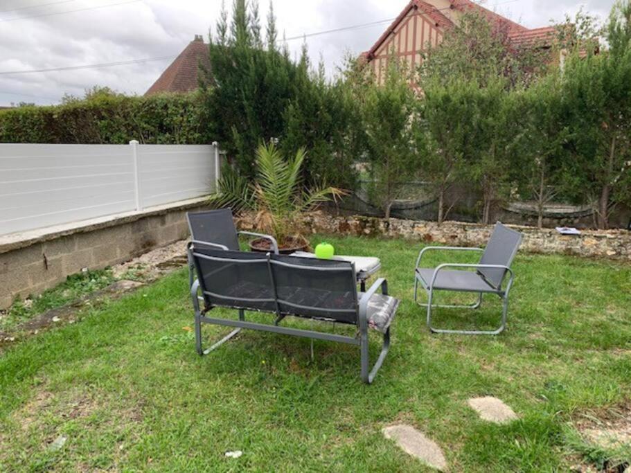 Maisonette Avec Jardin Évreux Екстериор снимка